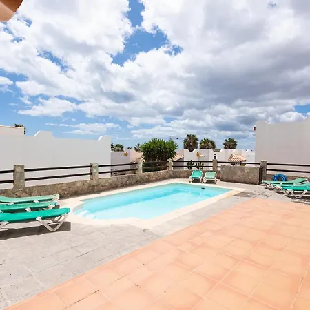 Villa Lobos Con Piscina *
